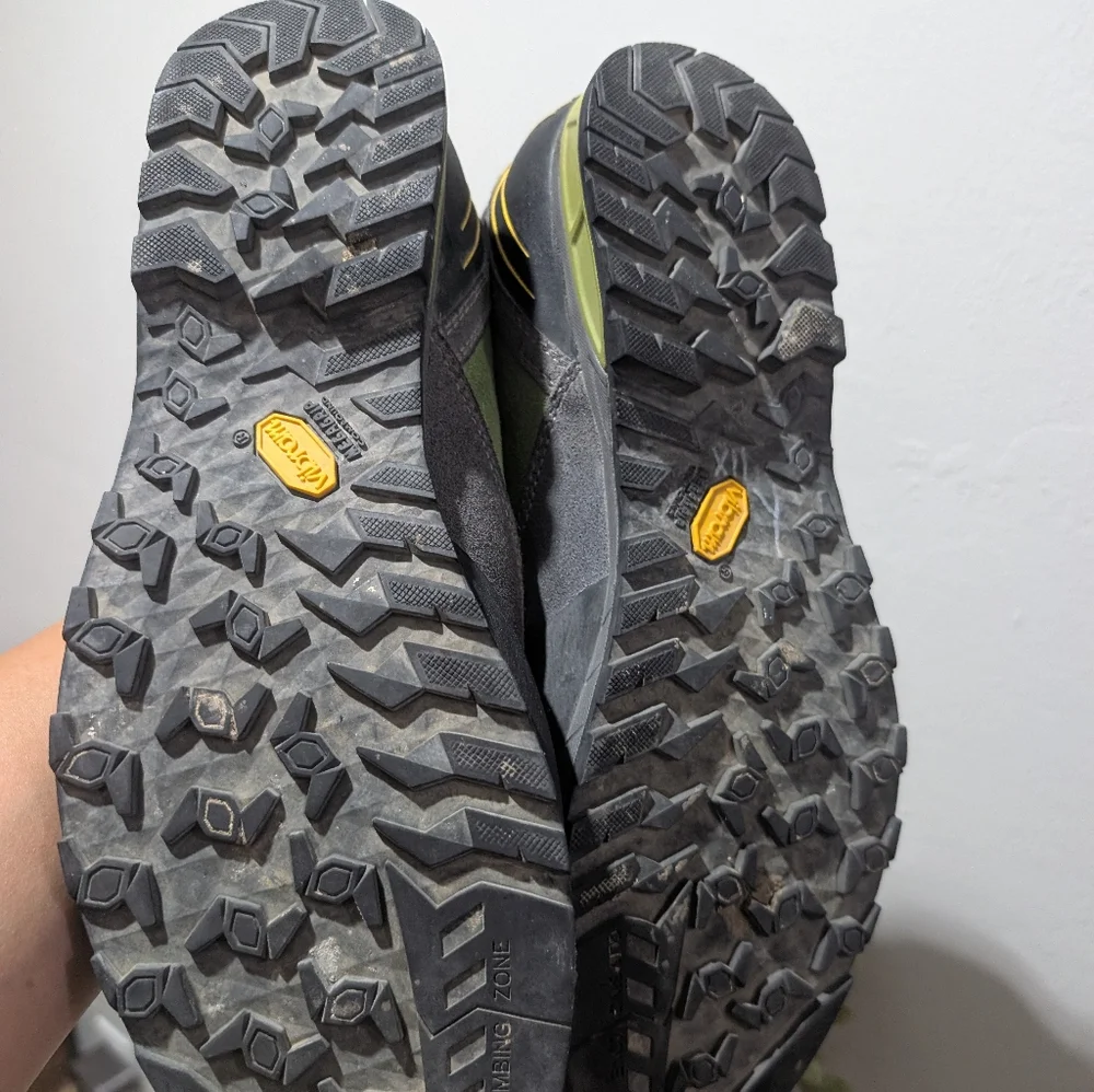 Asolo Apex Shoe - Men's Men's‎ Green Hiking Shoes Size 12.5